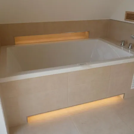 Ostsee-wellnesslandhaus Mit Sauna, Jacuzzi, Innenwhirlpool